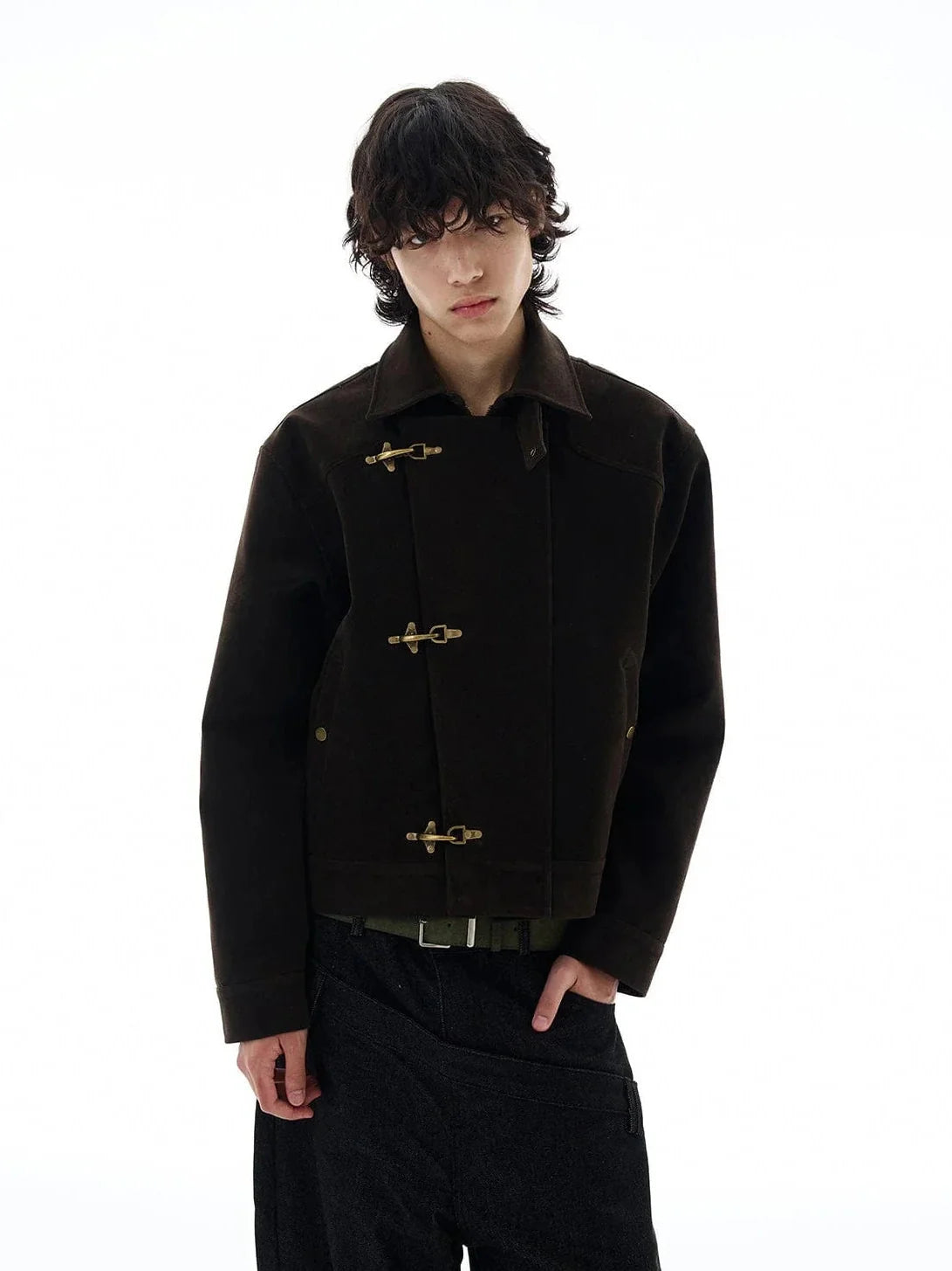 DARK BROWN