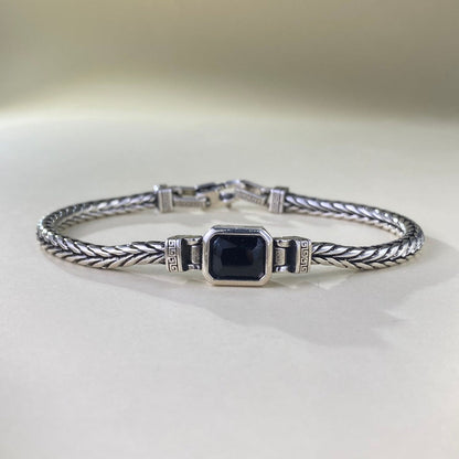 DarkCharm – Armband mit Onyx-Edelsteinen