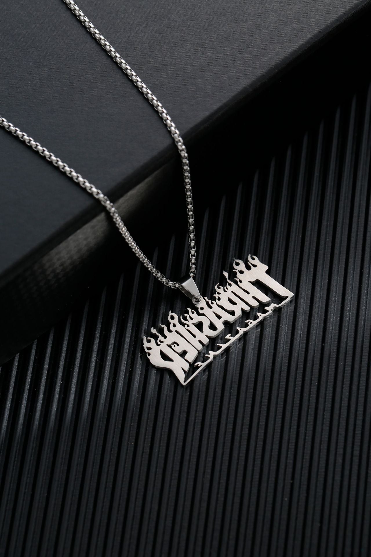 Men's Simple Sweater Chain Couple Accessories Niche Female Titanium Necklaces
