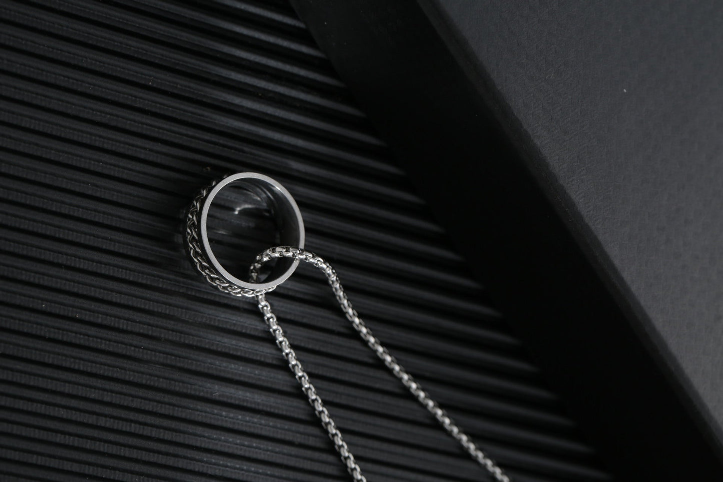 Men's Simple Sweater Chain Couple Accessories Niche Female Titanium Necklaces