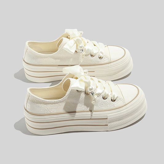 Helviana – Damen Plattform Sneaker Mit Satinschnürung