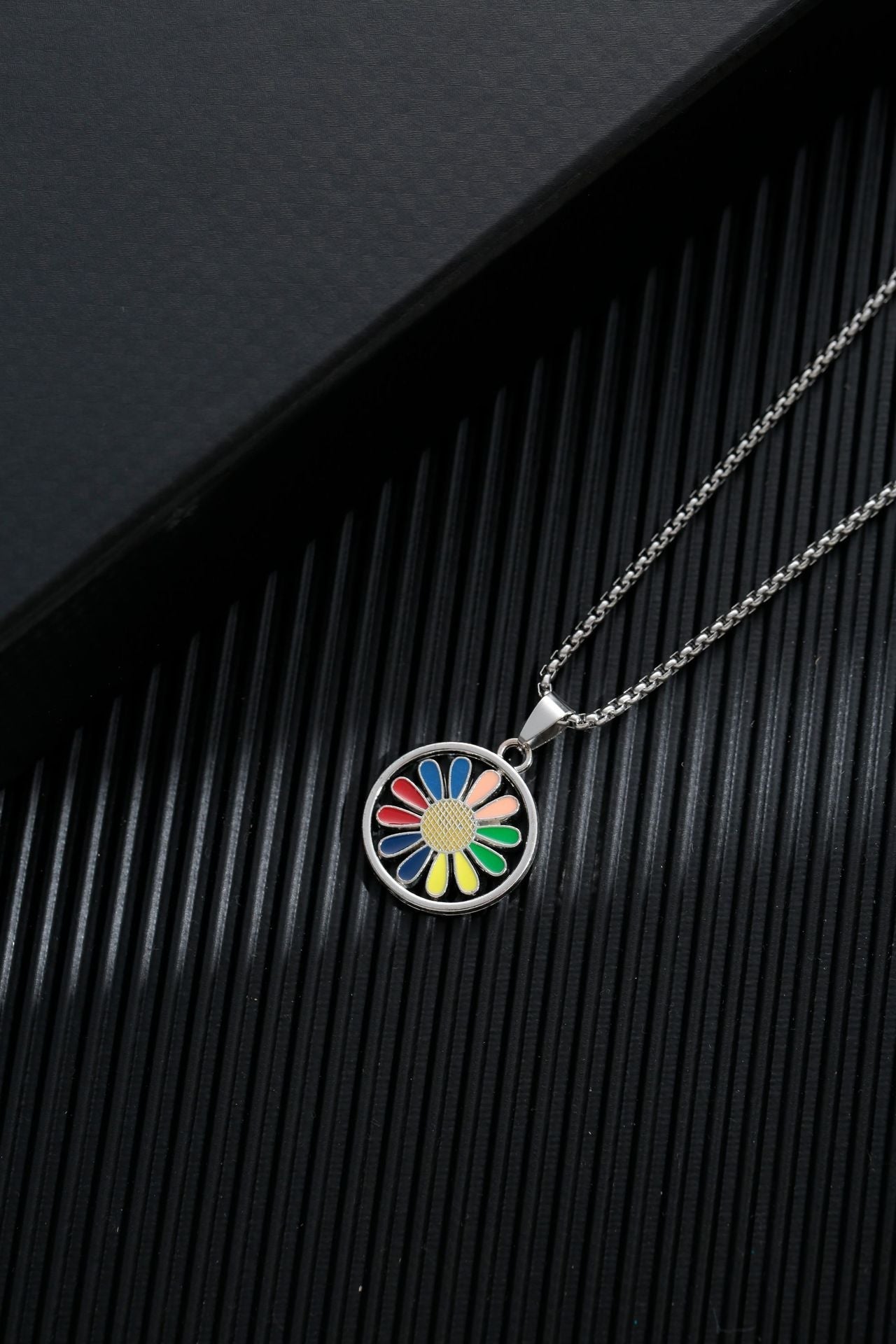 Men's Simple Sweater Chain Couple Accessories Niche Female Titanium Necklaces