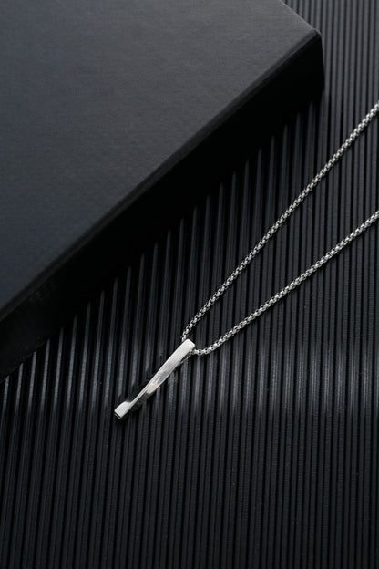 Men's Simple Sweater Chain Couple Accessories Niche Female Titanium Necklaces