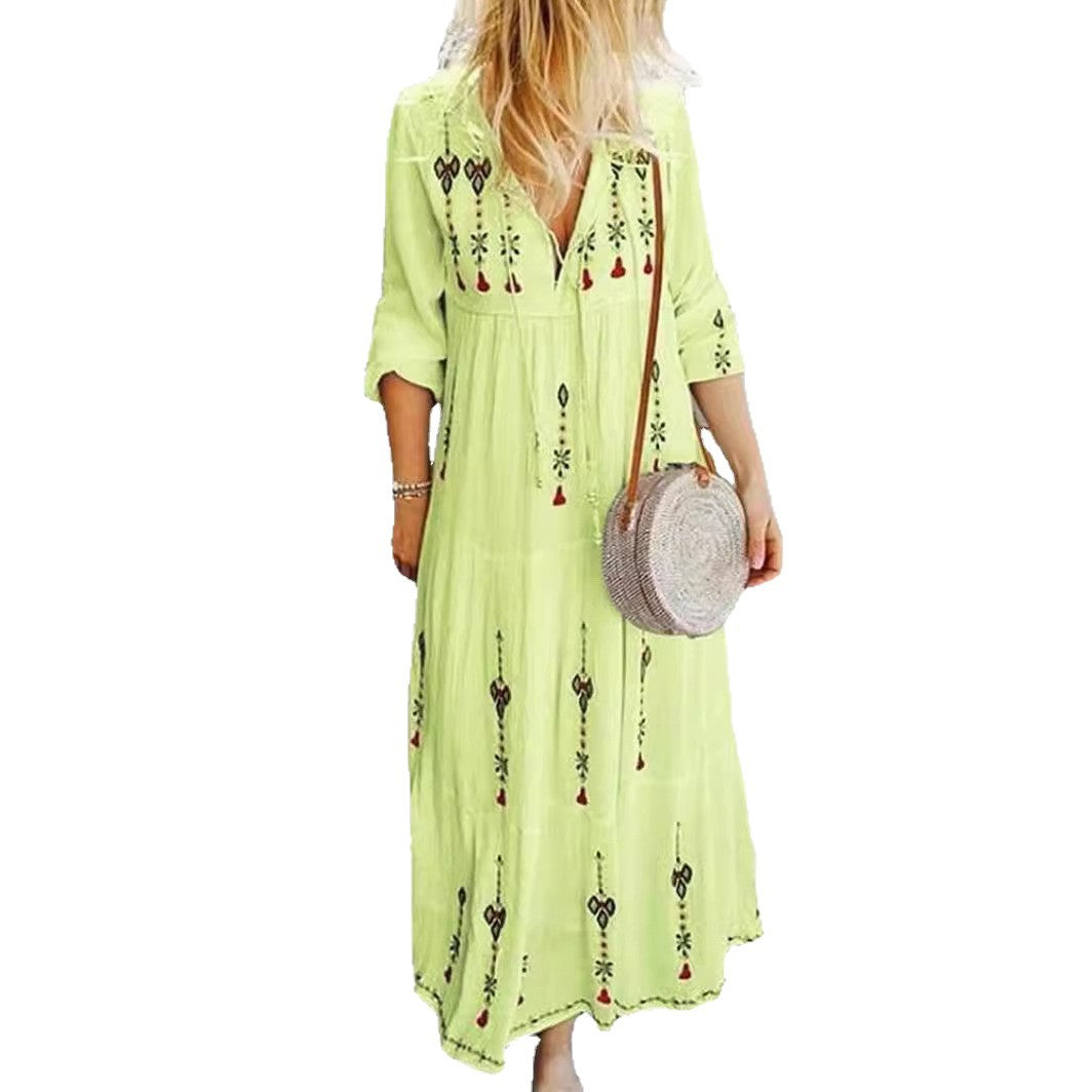 Elegant Boho-Kjole med Unikke Broderede Detaljer
