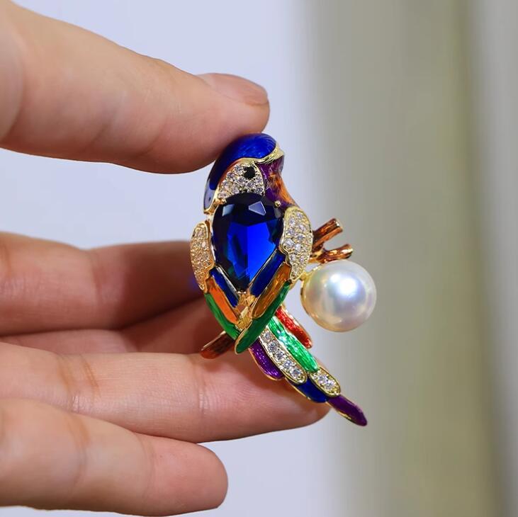 Luxury Fashion Animal Pearl Bird Collar Brooches