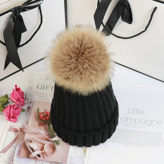 LORETTE | Classic Knit Beanie with Pom
