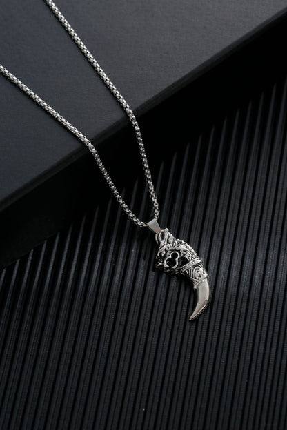 Men's Simple Sweater Chain Couple Accessories Niche Female Titanium Necklaces
