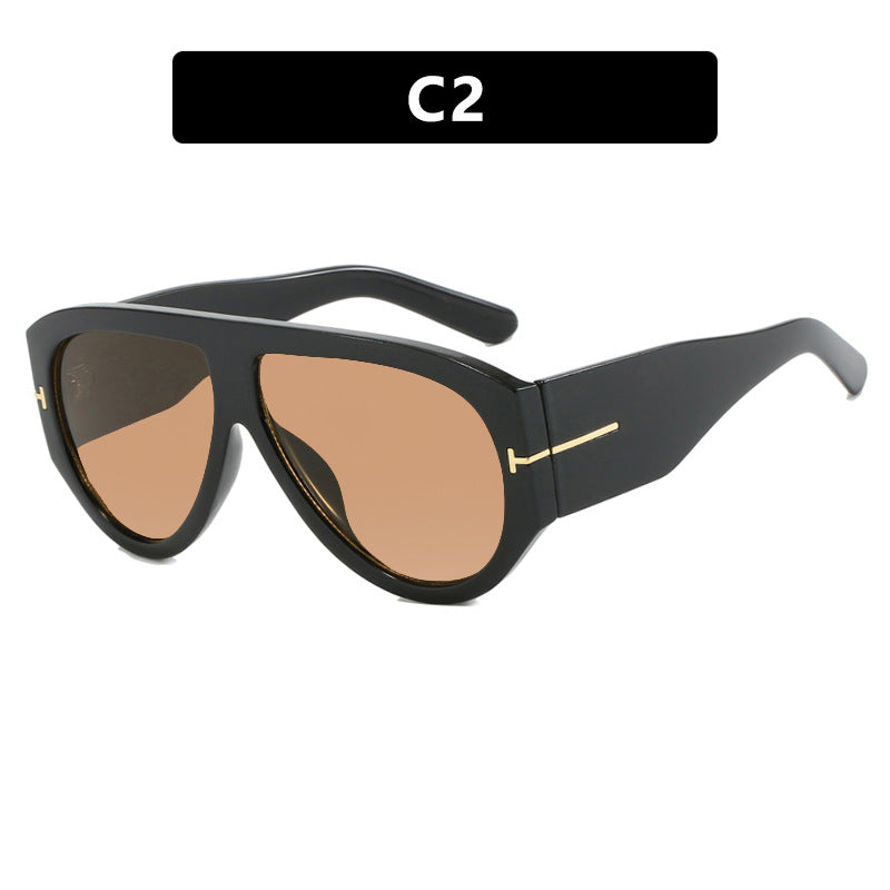 Stylische Pilotenbrille mit Farbverlauf