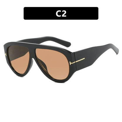 Stylische Pilotenbrille mit Farbverlauf