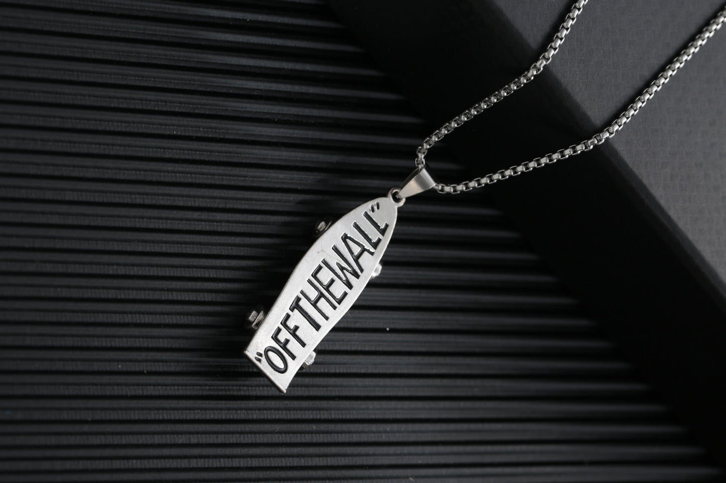 Men's Simple Sweater Chain Couple Accessories Niche Female Titanium Necklaces