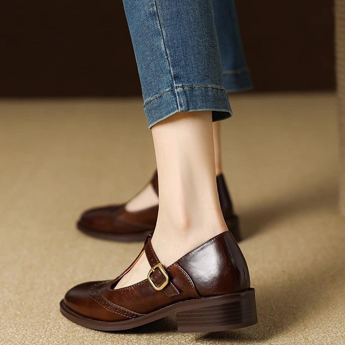 Strivelle | Damskie Buty Mary Jane Vintage na Niskim Słupku