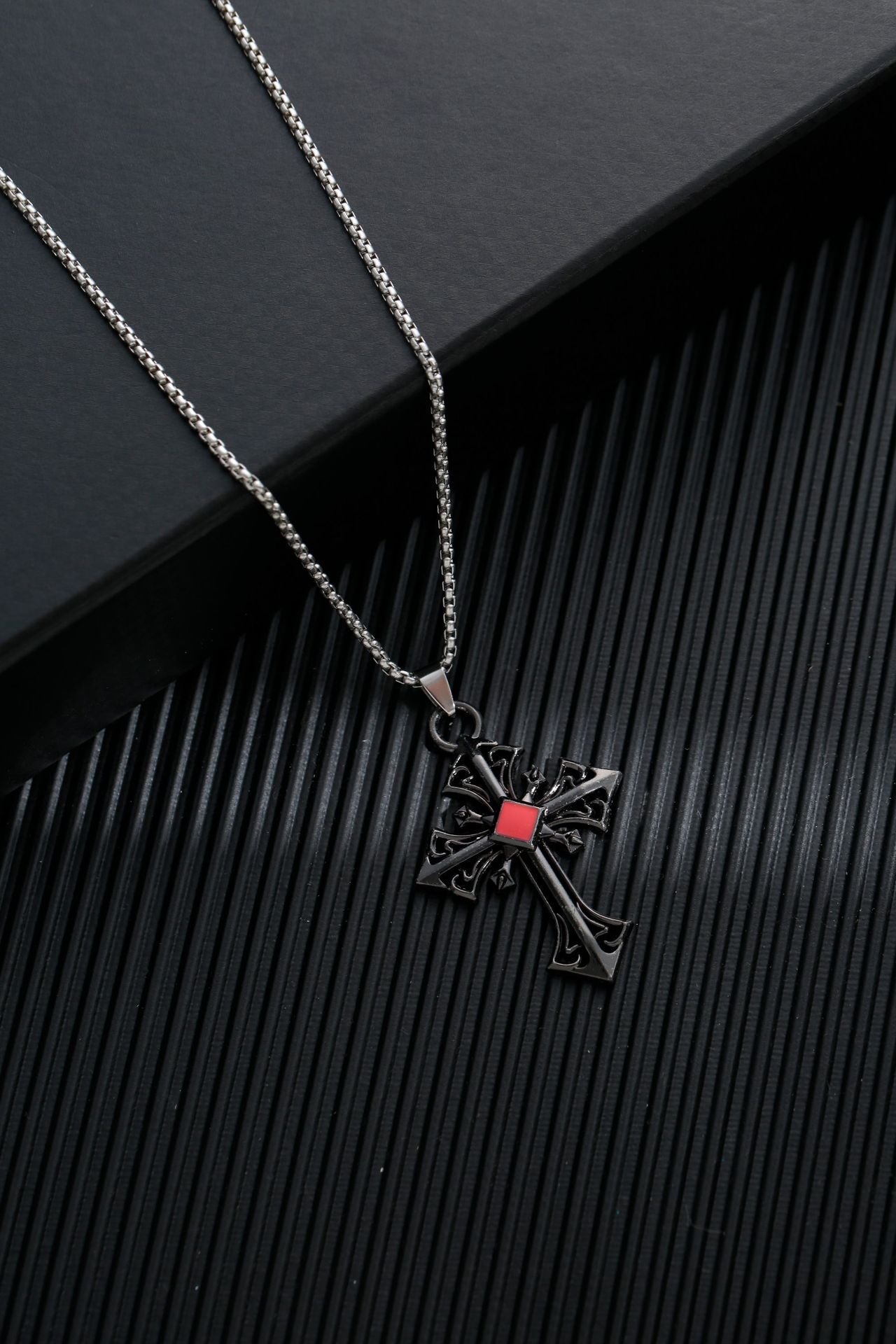 Men's Simple Sweater Chain Couple Accessories Niche Female Titanium Necklaces
