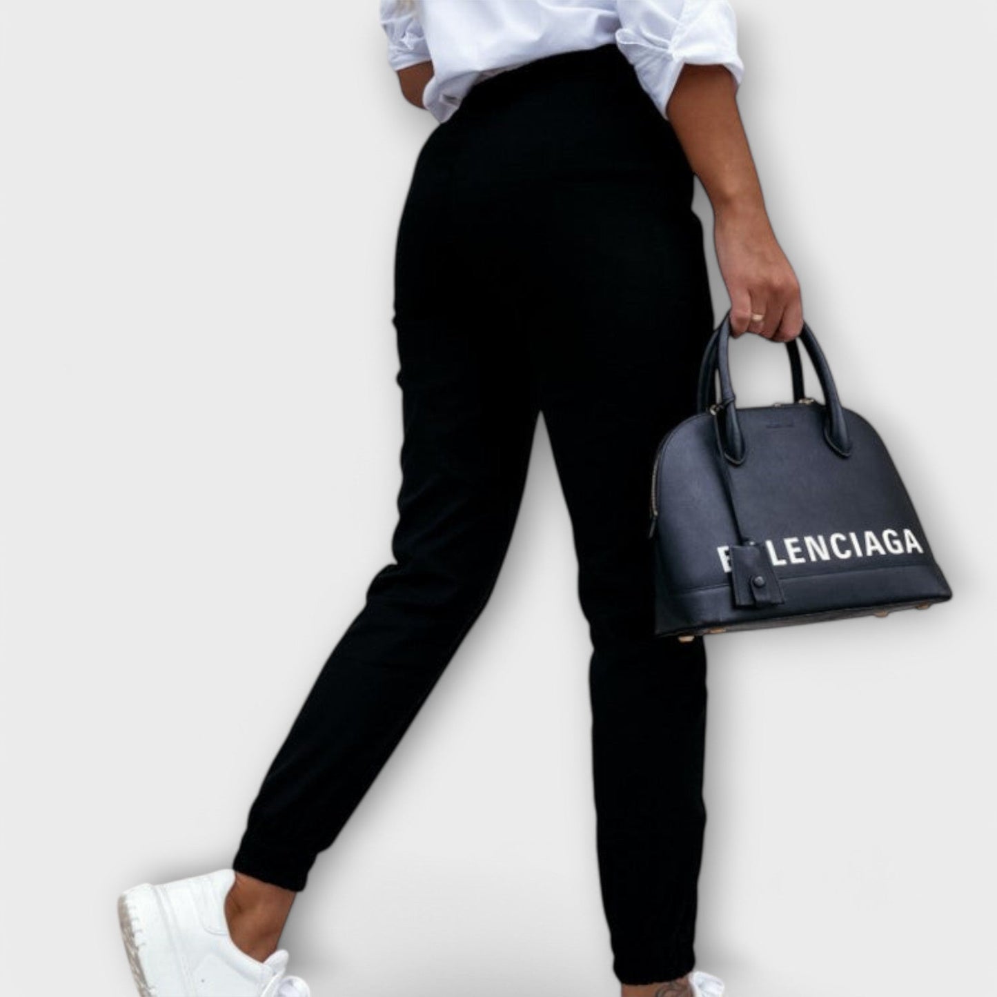 Elastic Pants