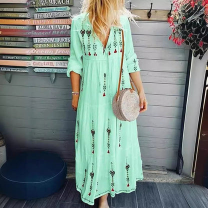 Elegant Boho-Kjole med Unikke Broderede Detaljer