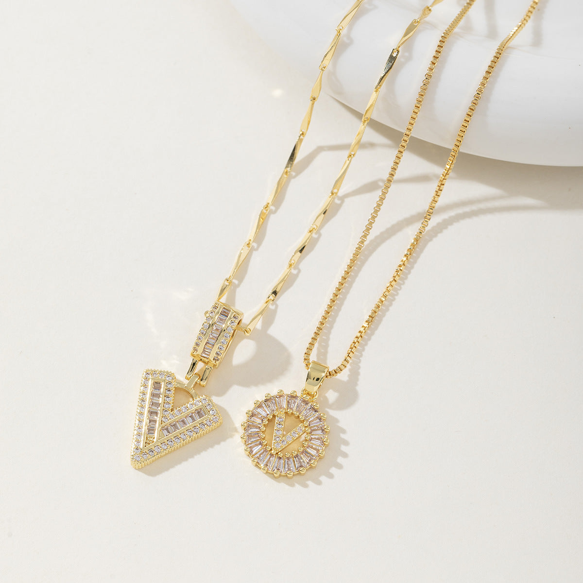AISHA - Elegant 2-Pack Initial Pendant Necklaces