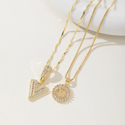AISHA - Elegant 2-Pack Initial Pendant Necklaces