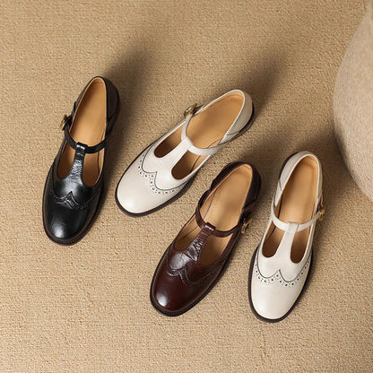 Strivelle | Damskie Buty Mary Jane Vintage na Niskim Słupku