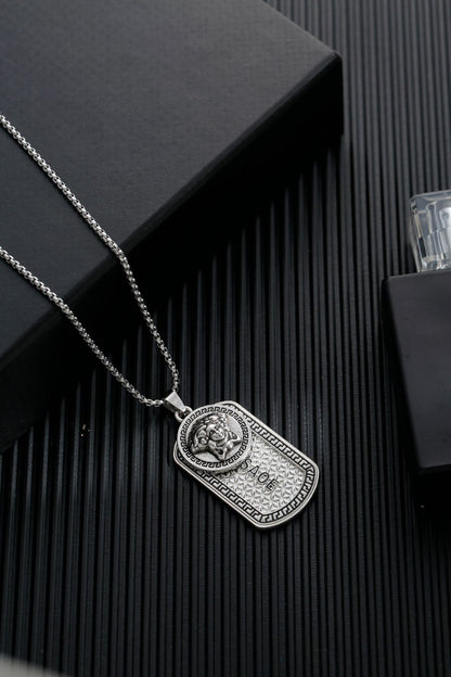 Men's Simple Sweater Chain Couple Accessories Niche Female Titanium Necklaces