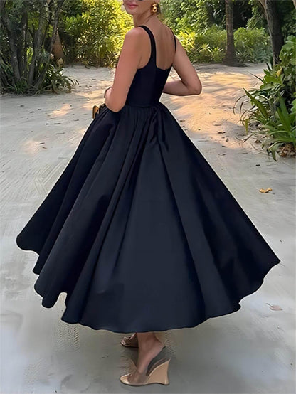Chic and Elegant Dress with Backless Sleeveless