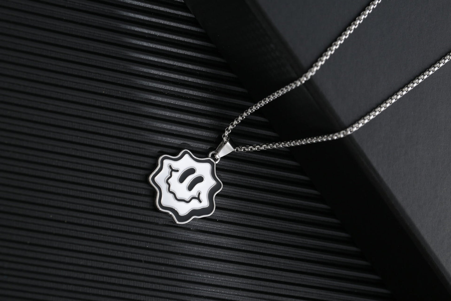 Men's Simple Sweater Chain Couple Accessories Niche Female Titanium Necklaces