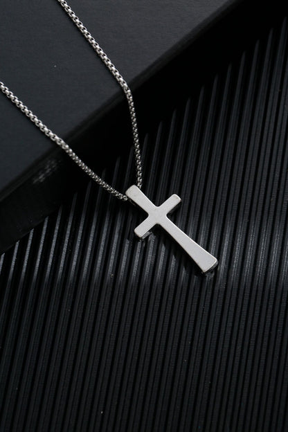 Men's Simple Sweater Chain Couple Accessories Niche Female Titanium Necklaces