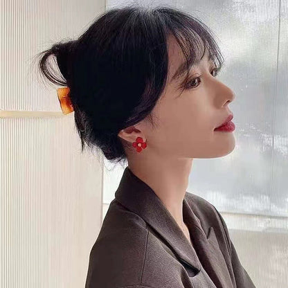 Women's Red Petal Elegant High-grade Round Face Earrings