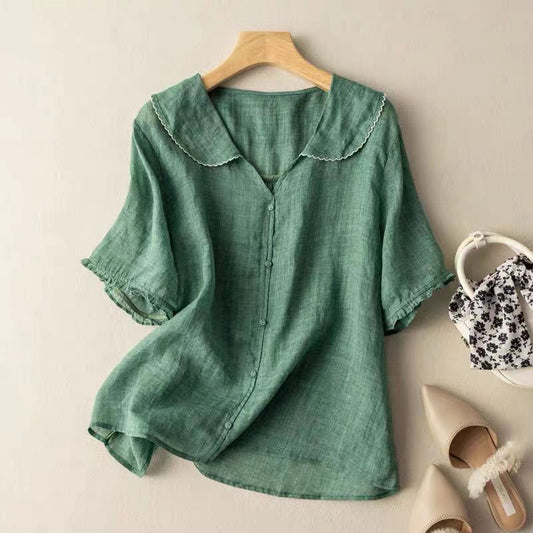 Locker sitzende Vintage-Bluse für Damen mit Knopfverzierung