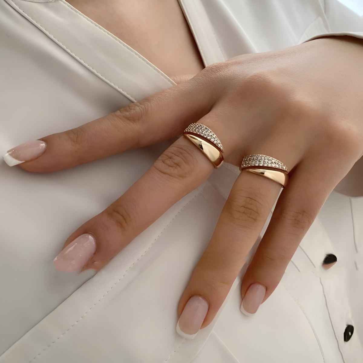 Julie | Elegant gullring