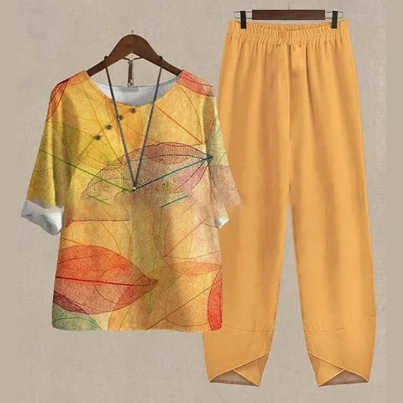 Elanira | Conjunto informal para mujer con blusa holgada y pantalones ajustados | Suave