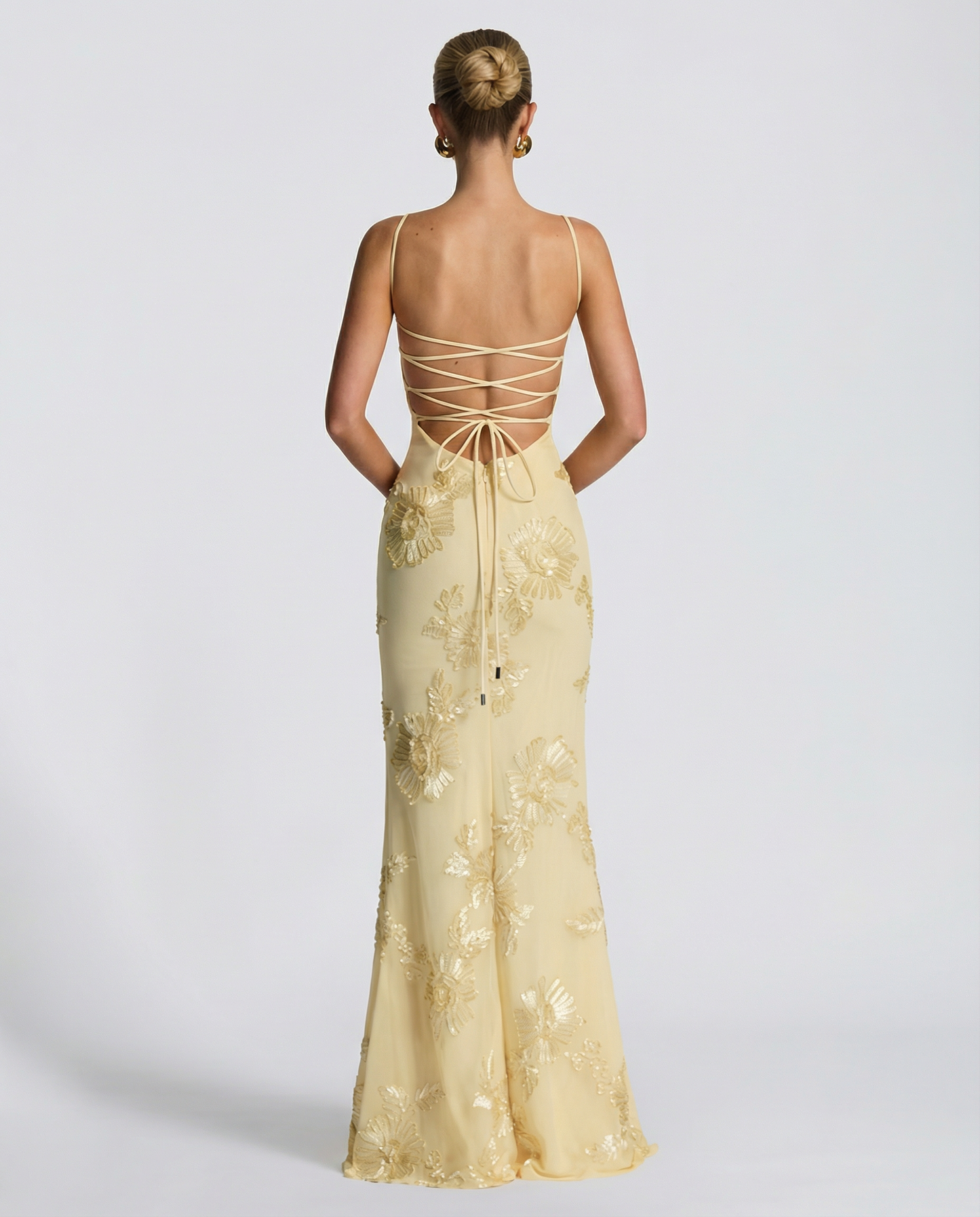Angela | Maxi Dress with Floral Appliqué and Lace-Up Back