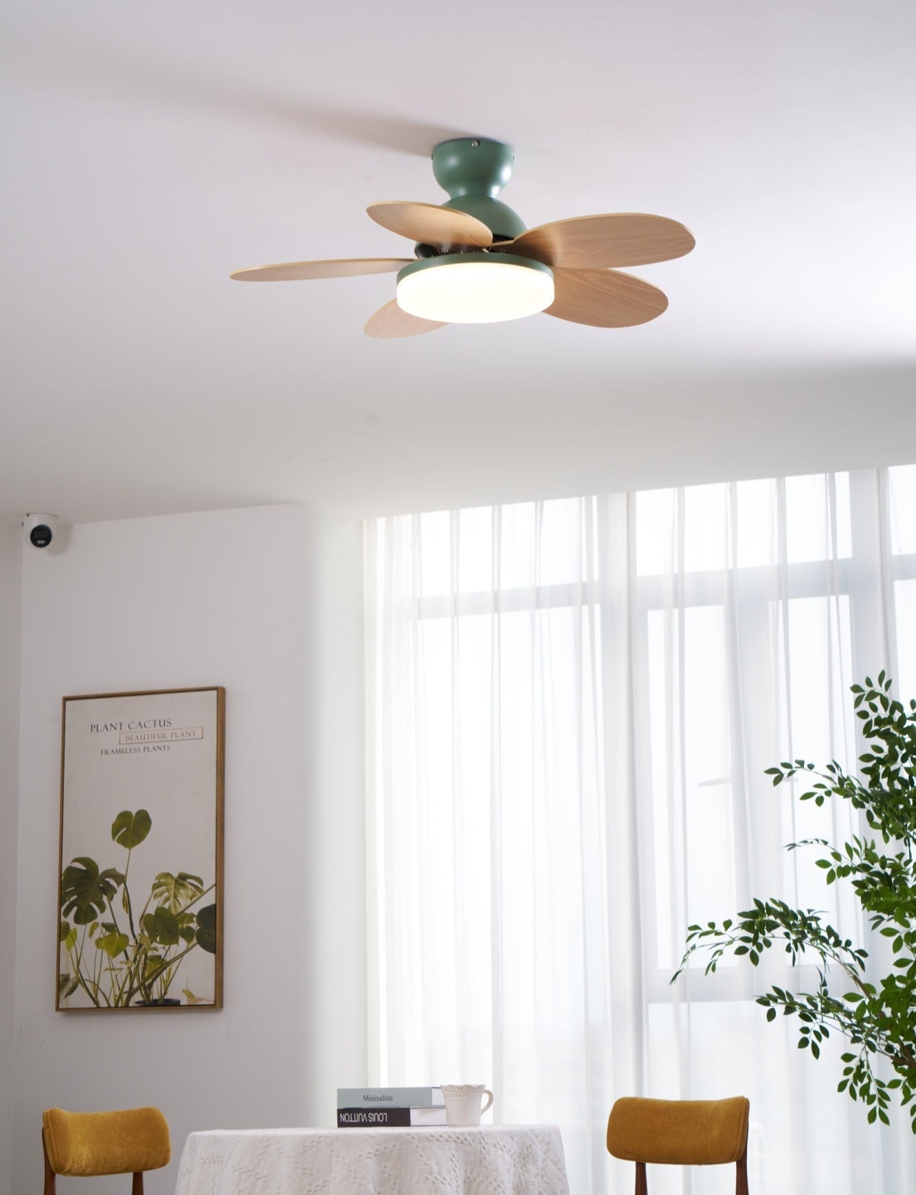 Petal-Style Ceiling Fan with LED Light