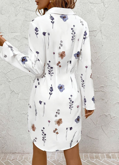 Rebekka – Elegant blomstrete skjortekjole med knapper