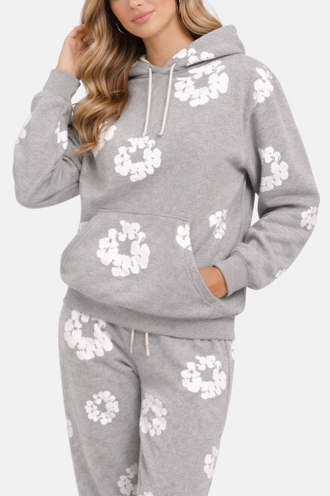 Reeva - Floral Relaxed Winter Flower Tears Tracksuit