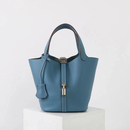 Jasmine | Textured Leather Lock Detail Tote Bag