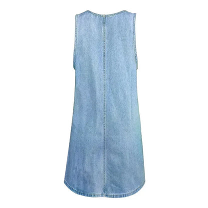 Practical and Light Summer Dress