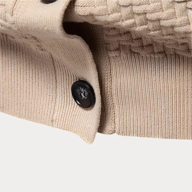 Adrien – Cardigan homme d’hiver col V