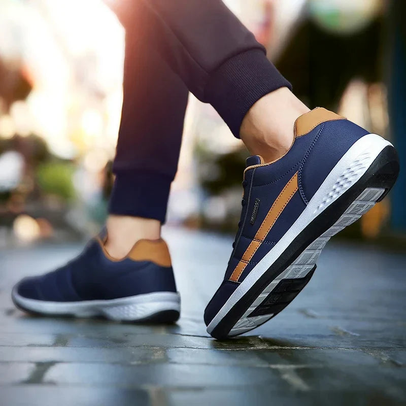 Tom Hollinger | Orthopädische Sneakers