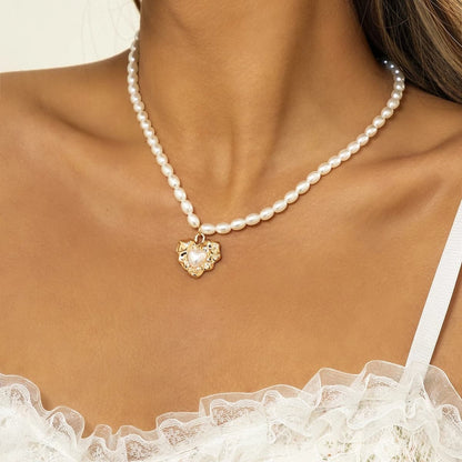 Pearl Heart OT Buckle  Necklace