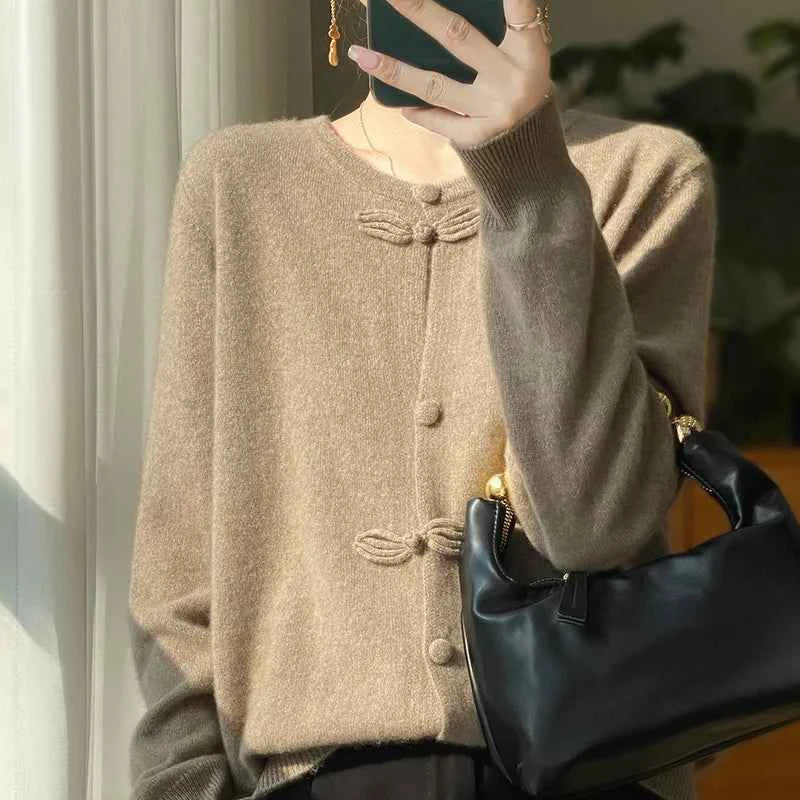 BELLA™ – Eleganter Cardigan mit Schleifen-Detail