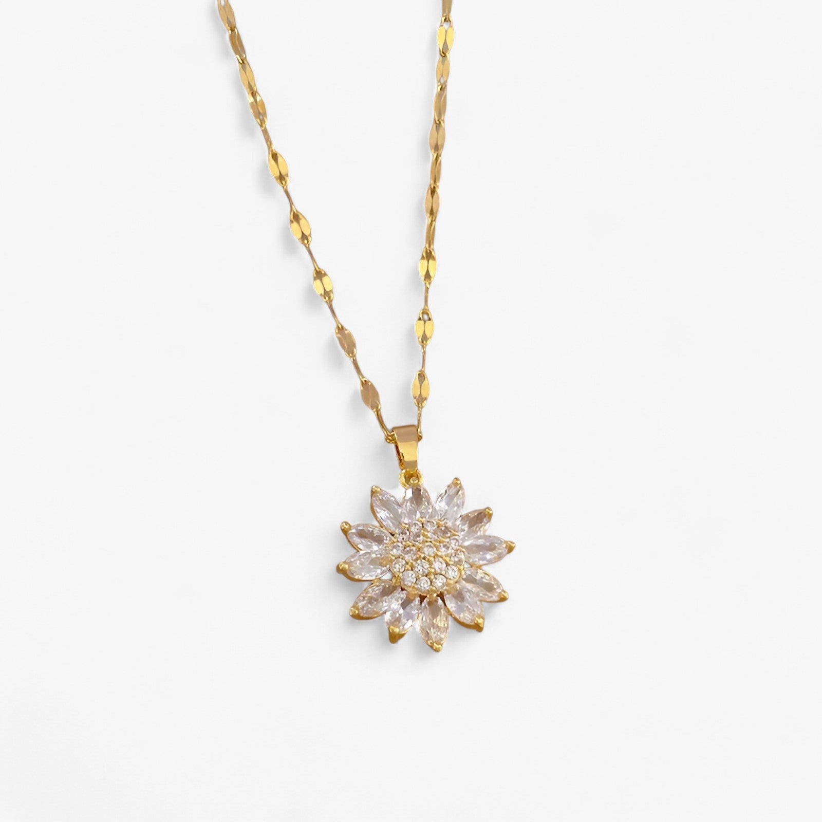 Necklace : Ketting Goud - Luxe Bloemhanger - Trendy en Tijdloos in van Pantino