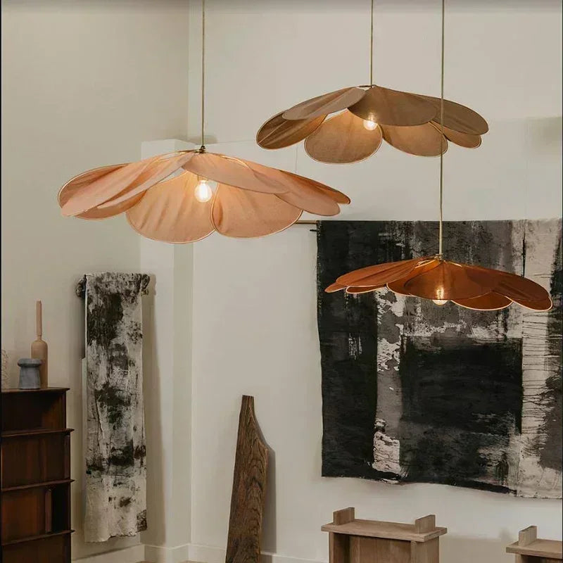 LumaFlora Petal Light – Stoffen Kunst Hanglamp met Kleurrijke Bloembladen