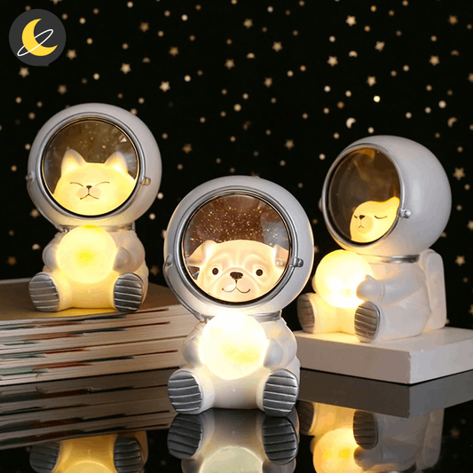 Nightly Wish Astronaut Pet Lamp™