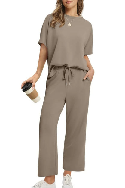 Damespak met korte mouwen, casual zeven-achths-broek, broek met wijde pijpen, 2025, nieuwe zomer dames