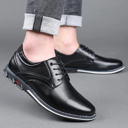 Schwarze Herrenschuhe