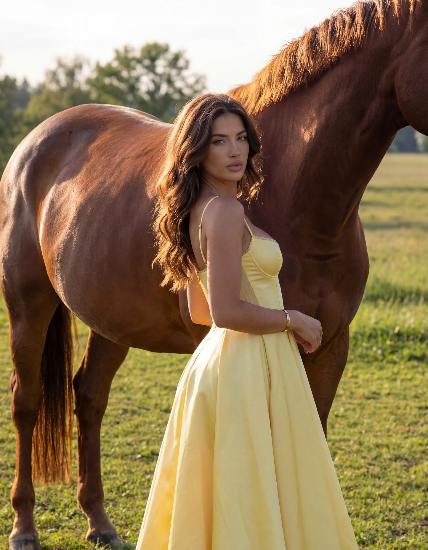 Belle - Robe midi avec couches de tulle et poches secrètes