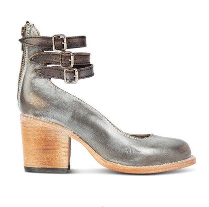 Elegant and comfortable Eliza ankle boots for a sophisticated style