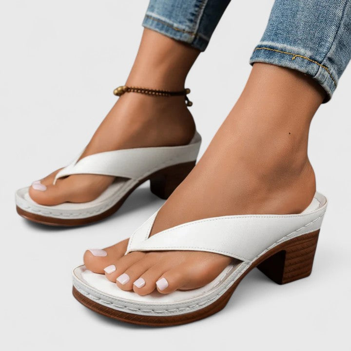 Womens Chunky Heel Thong Sandals