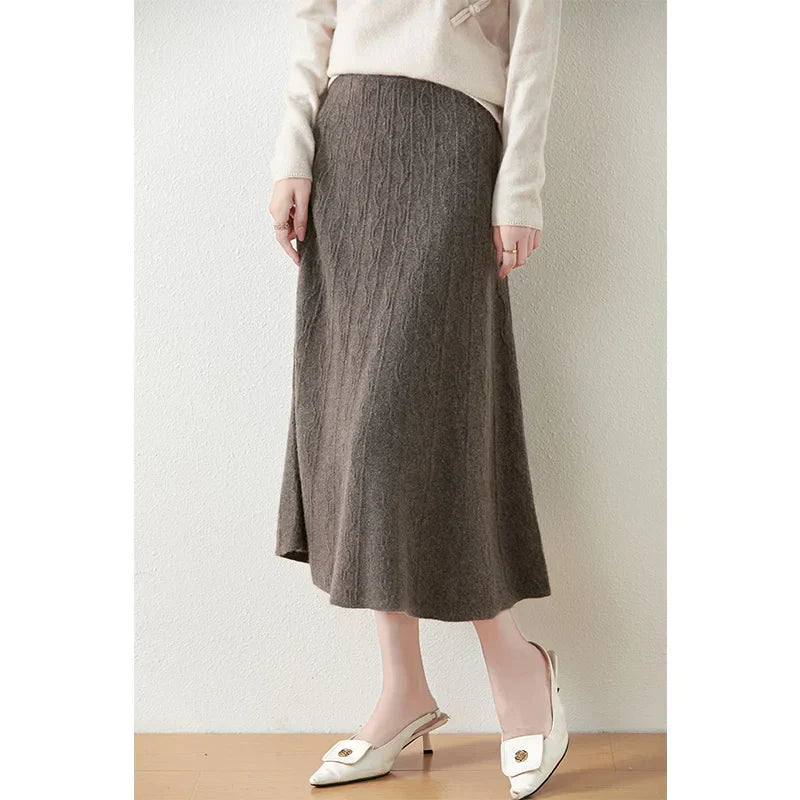 Jupe midi trapèze en laine mérinos – Tricot doux, chaud et élégant