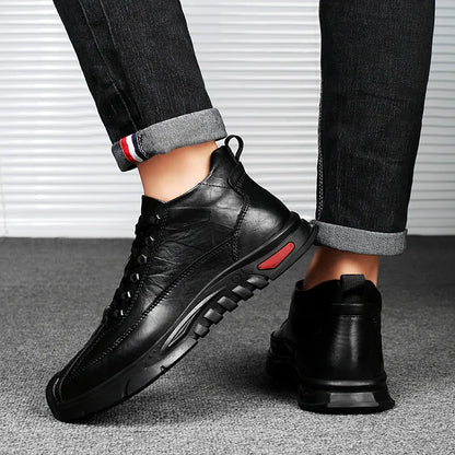Tom Hollinger | Viktor Sneakers