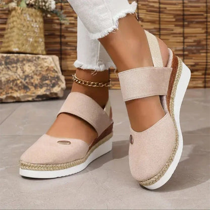 Sandalen dames | Comfortabele sleehak met gesloten neus